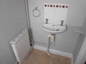 Cloakroom- click for photo gallery